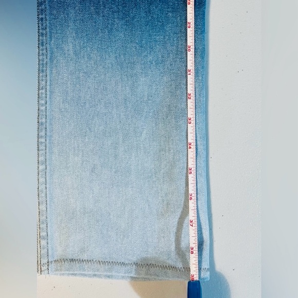 ❄️ Bill Blass Brittany Blue Flare Gradient High rise 10 Jeans GUC Vintage Ombré - Picture 8 of 9